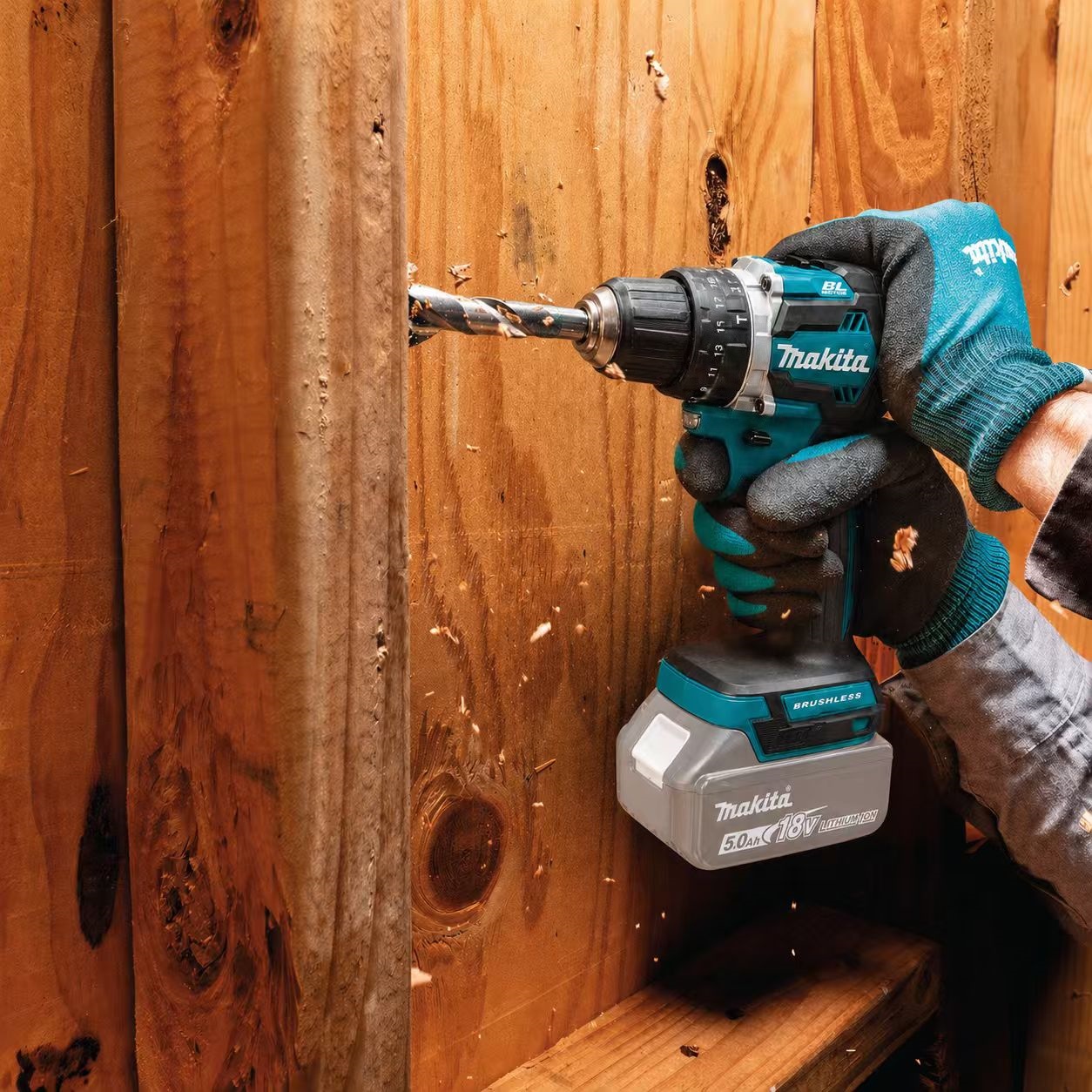 Makita DDF487 10mm Brushless H - مراجعة Power Tools Aeg وسعره